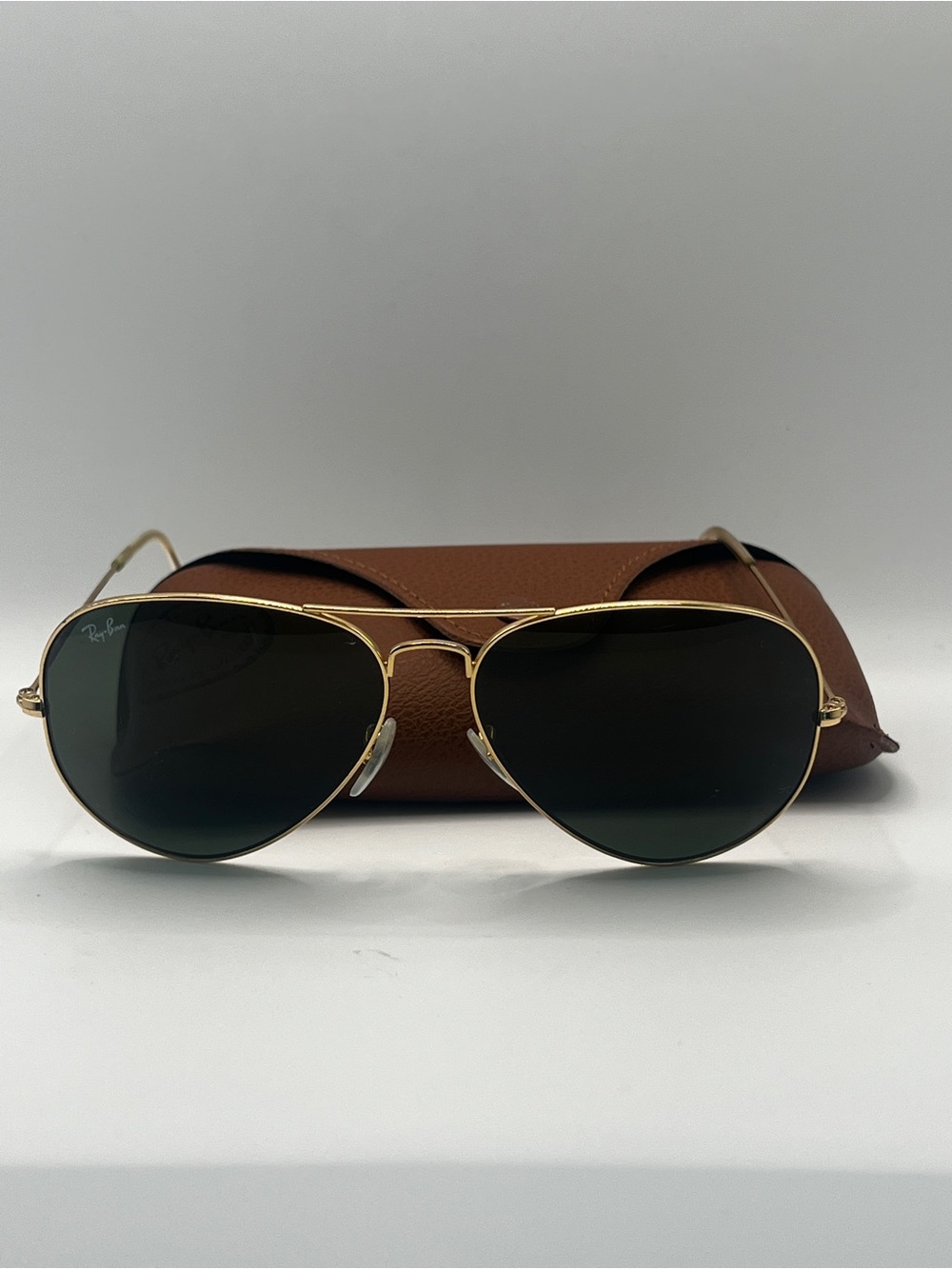 Ray-Ban Gold-Tone Aviator Sunglasses Green Lenses with Original Case
